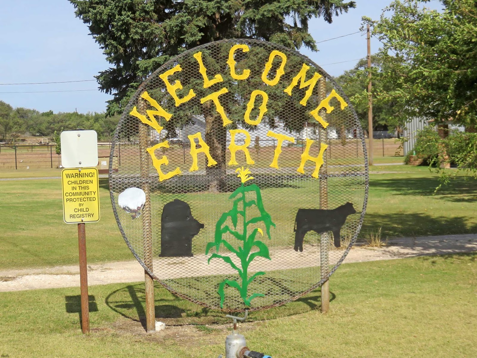 Geographically Yours Earth, Texas