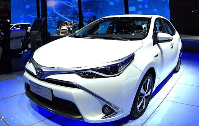 Toyota Altis 2018 sắp ra mắt và giảm giá tốt cho phiên bản hiện tại ảnh 1 Toyota Altis 2018 sắp ra mắt và giảm giá tốt cho phiên bản hiện tại ảnh 1