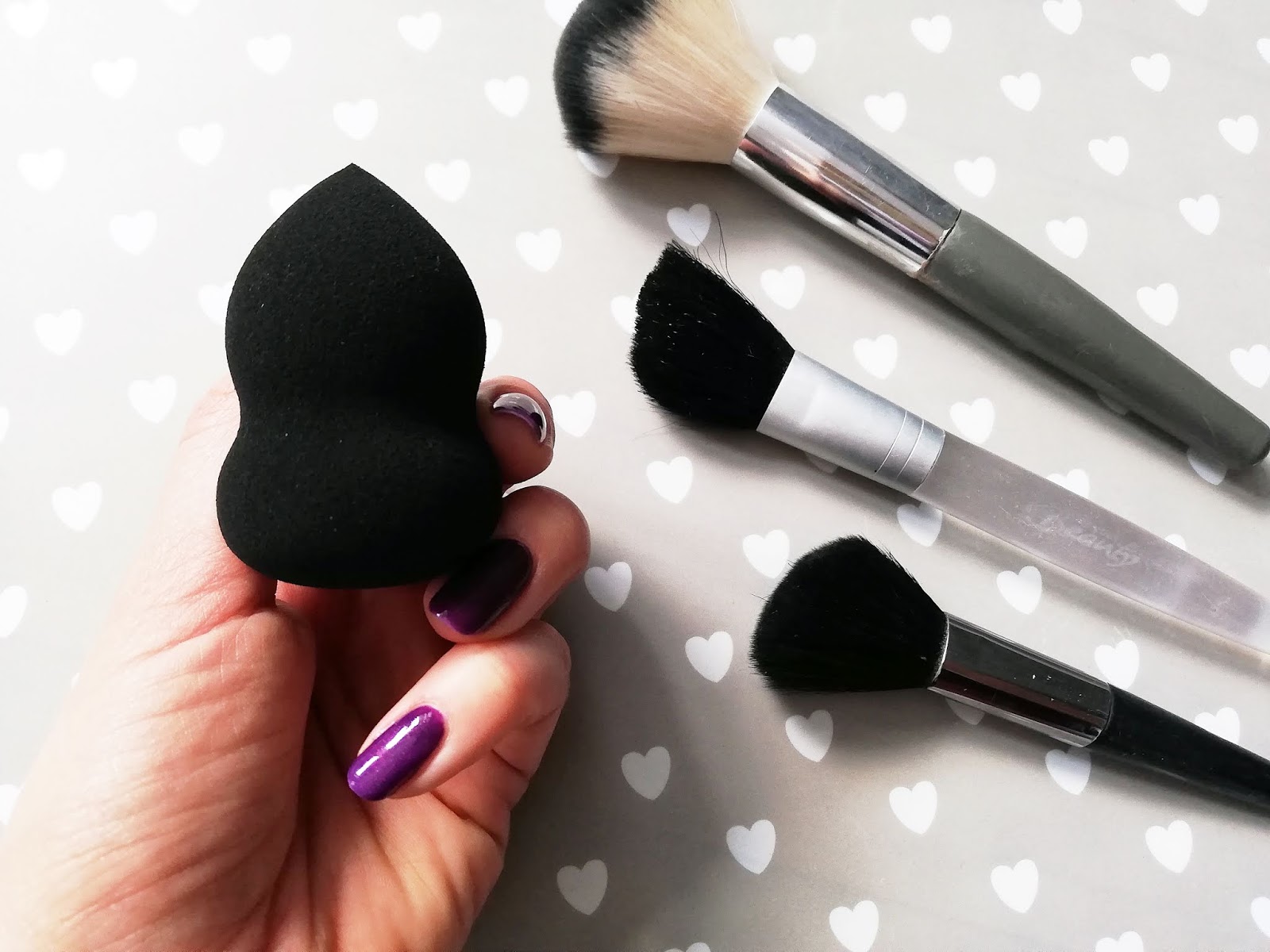 Make Up Blender czyli jak używać gąbki do makijażu?