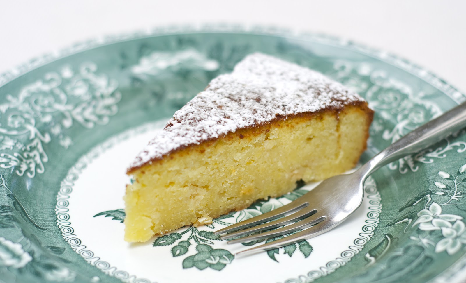 nz flavour gluten free lemon and almond cake