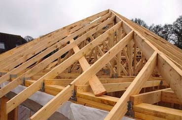 Mengenal Material Rangka Atap Bangunan Rumah Material