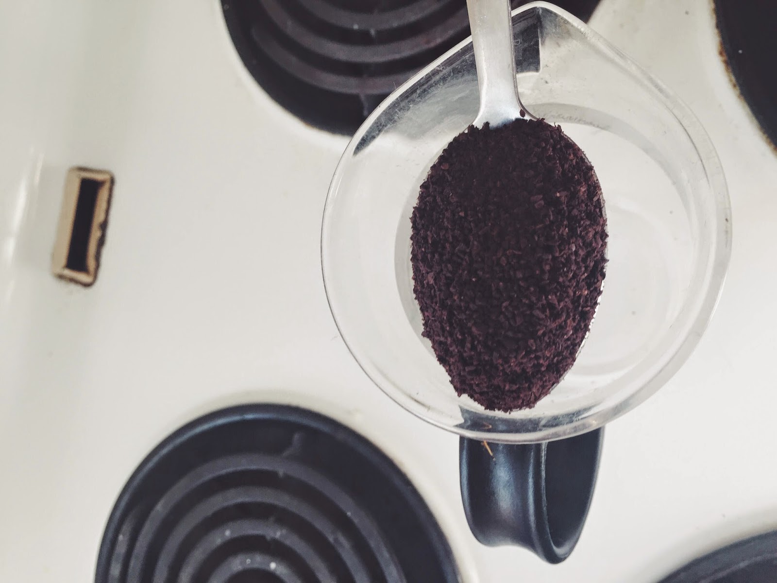 My lazy guide to a simple Plunger coffee. The Next Coffee