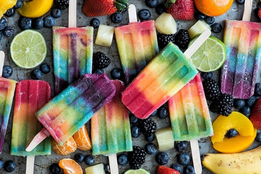 Фруктовый лед. Фрукты во льду. Фруктовое мороженое на палочке. Фруктовый лед для заморозки. Мороженое фруктовый лед.