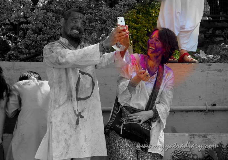 Celebrating Holi beyond boundaries at Rishikesh Celebrating Holi beyond boundaries at Rishikesh