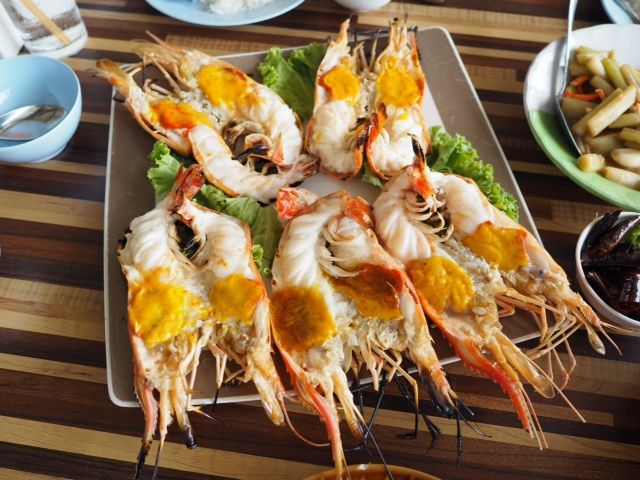 ayutthaya giant river prawns seafood meal