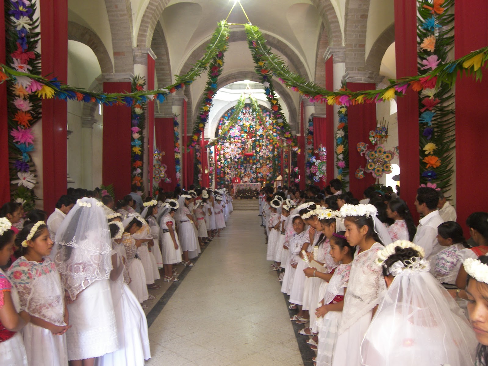 Interculturalidad totonaca LA FIESTA DE LOS TOTONACOS