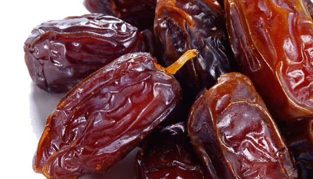 Hurma yerken neye dikkat etmeliyiz! [Hadis]