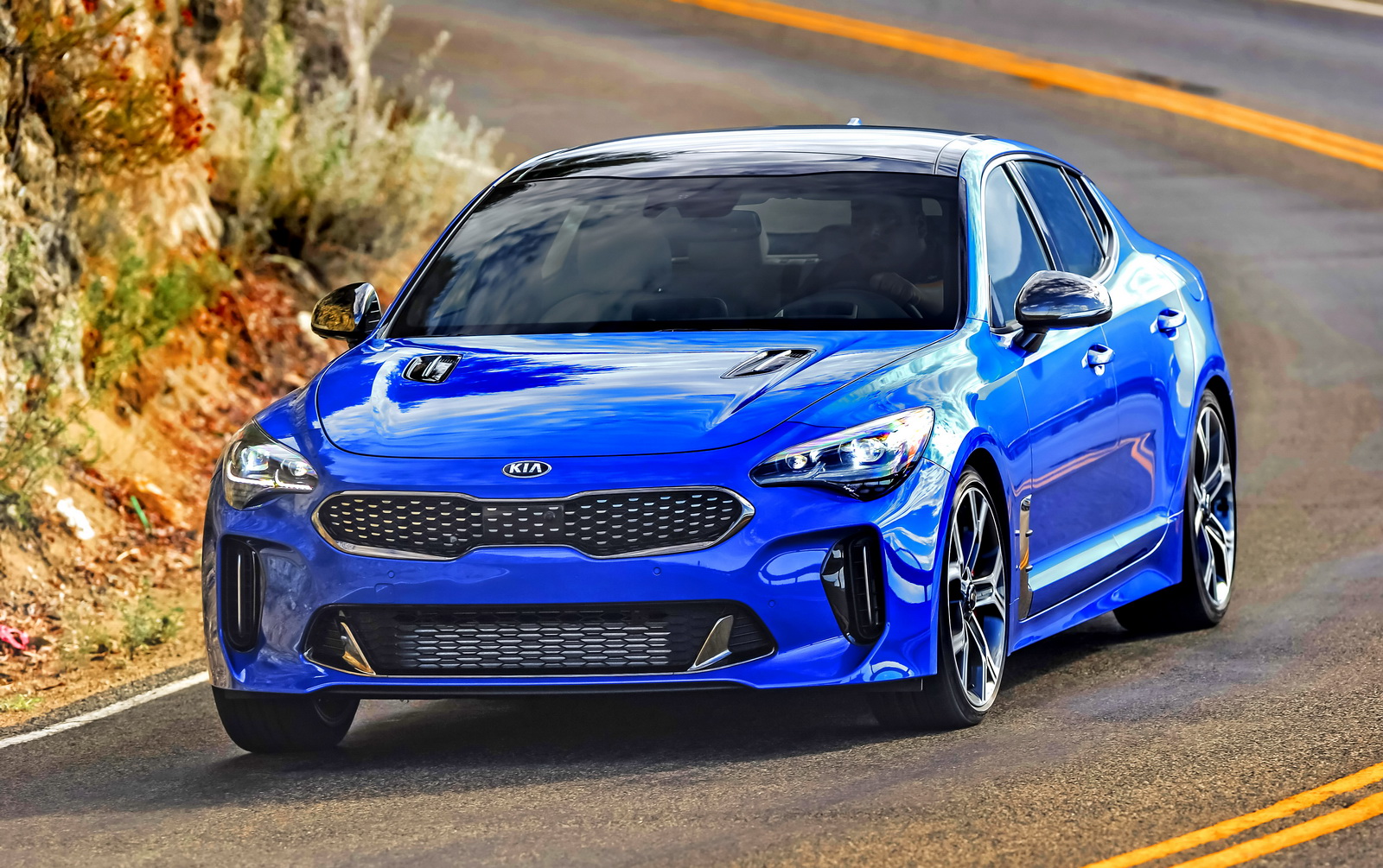 Kia Stinger Expected To Start At $32,795 | Carscoops