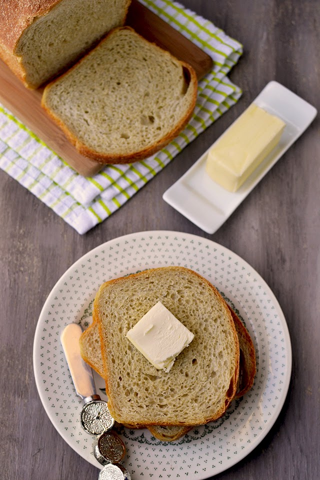 Basic Sourdough Sandwich Loaf