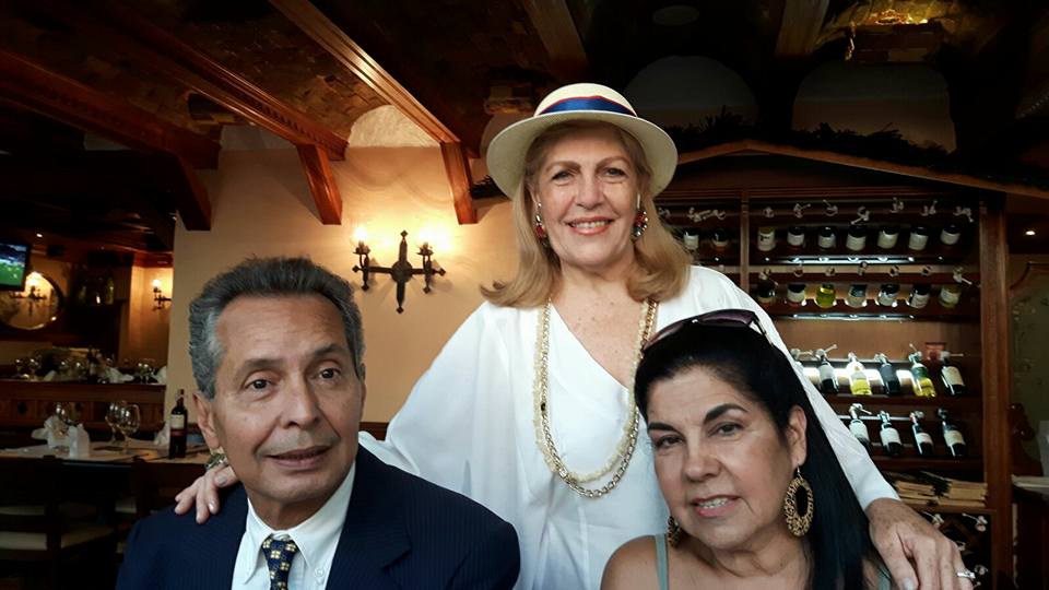 Dolores Señaris Calviño, Victor Guerrero y Gilda.