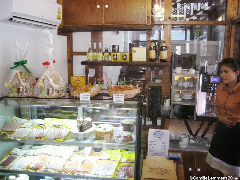 Bei Otto Samui, delicatessen shop