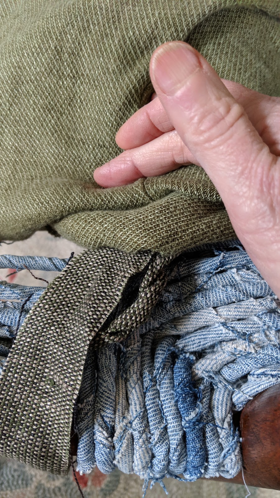 How To Make A Rush Woven Seat Chair Using Old Jeans Or