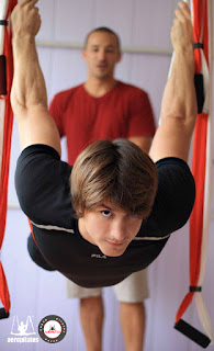 cursos formacion aero yoga y aero pilates paraguay, latino america, air yoga, fly, flying, columpio