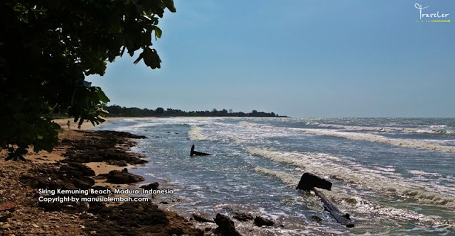 Pantai Siring Kemuning Madura