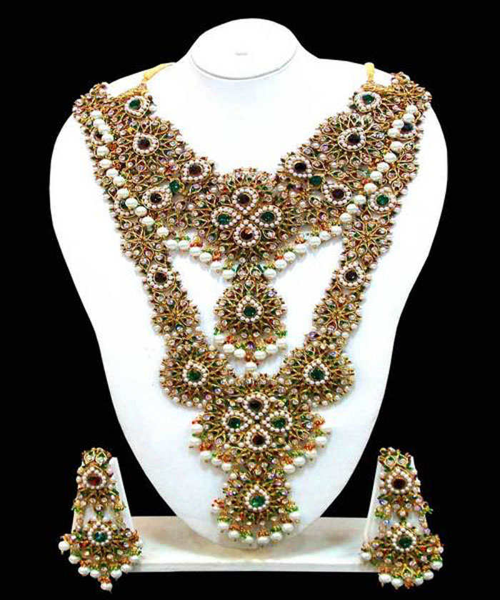 World Famous Jewelry in my log NEW FASHION IN PAKISTAN