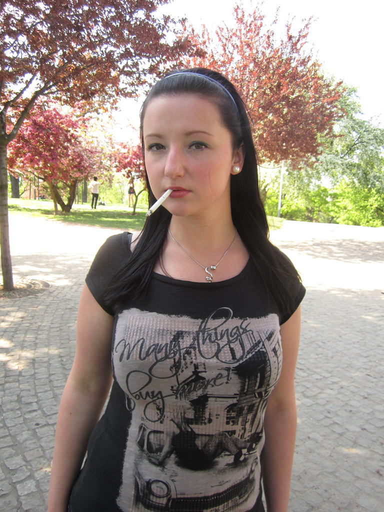 Glamour Woman Style Smoker Picture | Cigarettes and Smokers