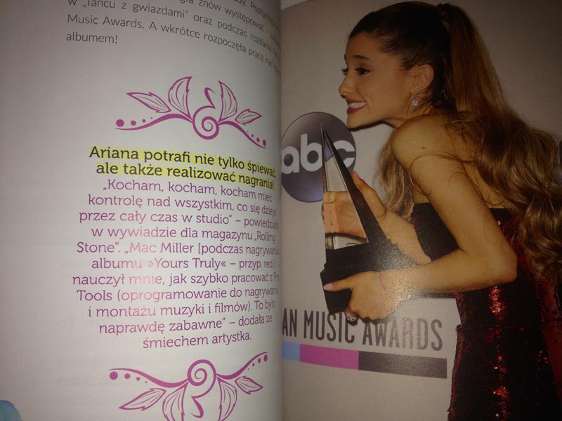 Ariana Grande Z Glowa W Chmurach Koch Magdalena Ksiazka W
