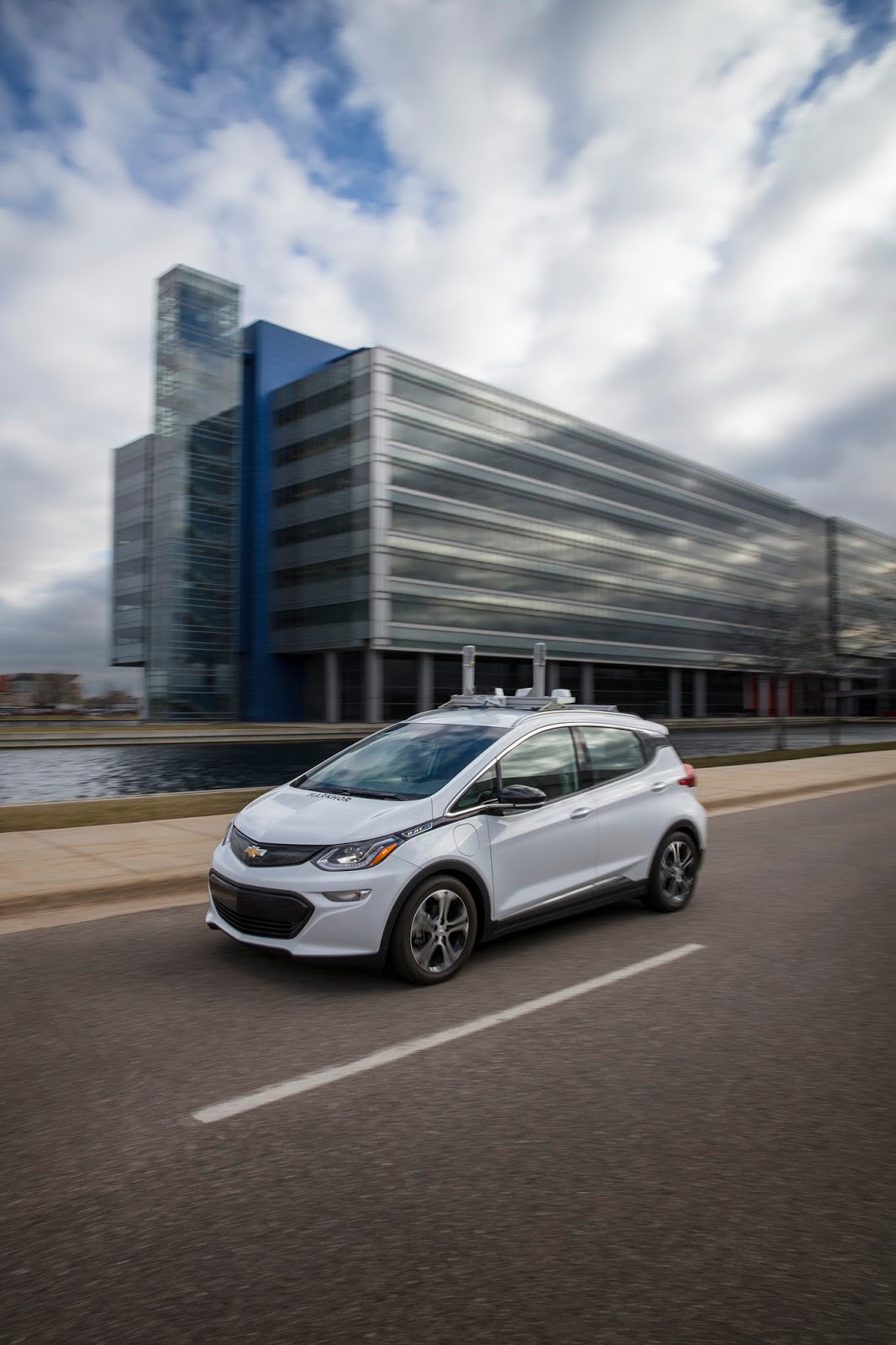 GM Ready To Release Self-Driving Bolts On The Streets Of ... GM Ready To Release Self-Driving Bolts On The Streets Of ...