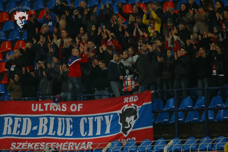 Cts hangszórók randevú