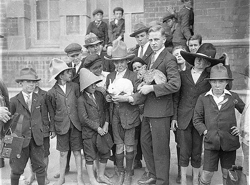 002+Fort+Street+schoolboys+being+shown+rabbit+fur+felt+hat-making,+1927++Sam+Hood.jpg
