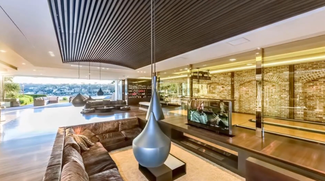 32 Interior Design Photos vs. Nautilus Residence Sydney Luxury Home Tour