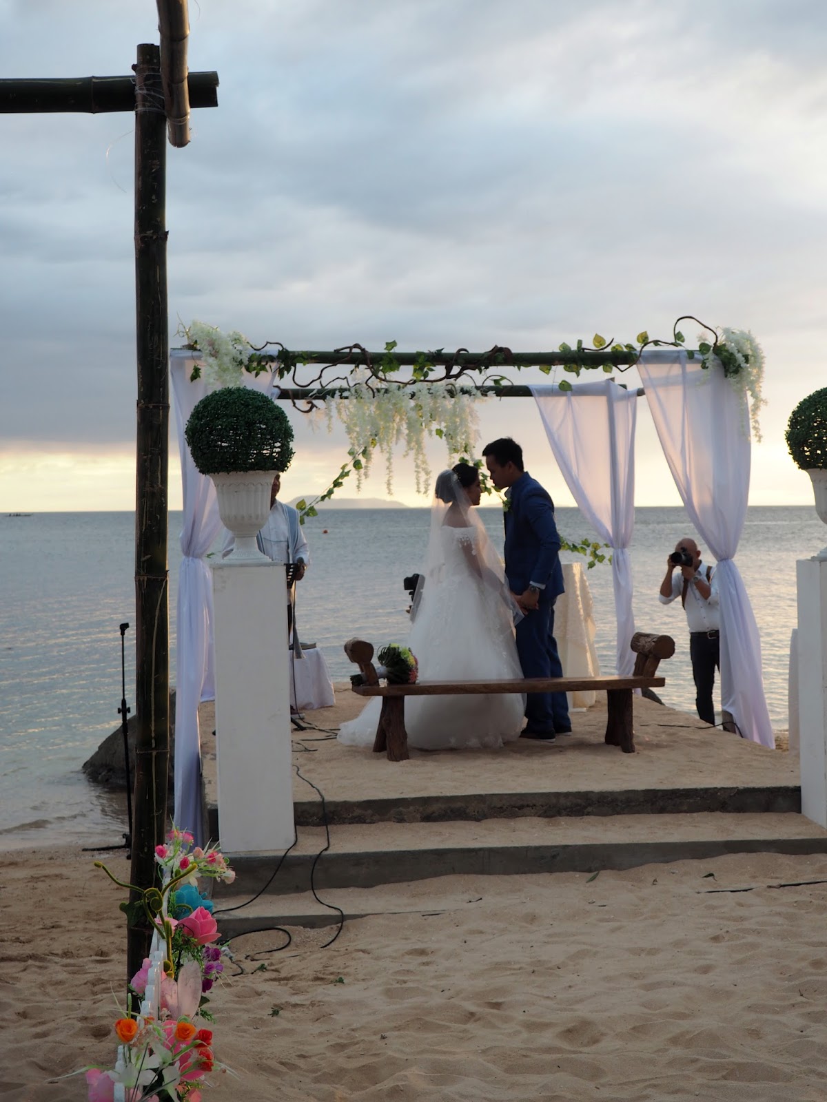 VinaTraveler's Blog Stilts Calatagan Beach Resort, An Amazing Beach Wedding Destination!