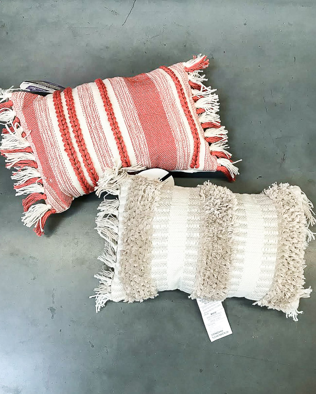 Let S Go Ping Favorite Summer Decor From Little House Of Four Creating A Beautiful Home One Thrifty Project At Time Summer Decor From, Better Homes And Gardens Outdoor Throw Pillows
