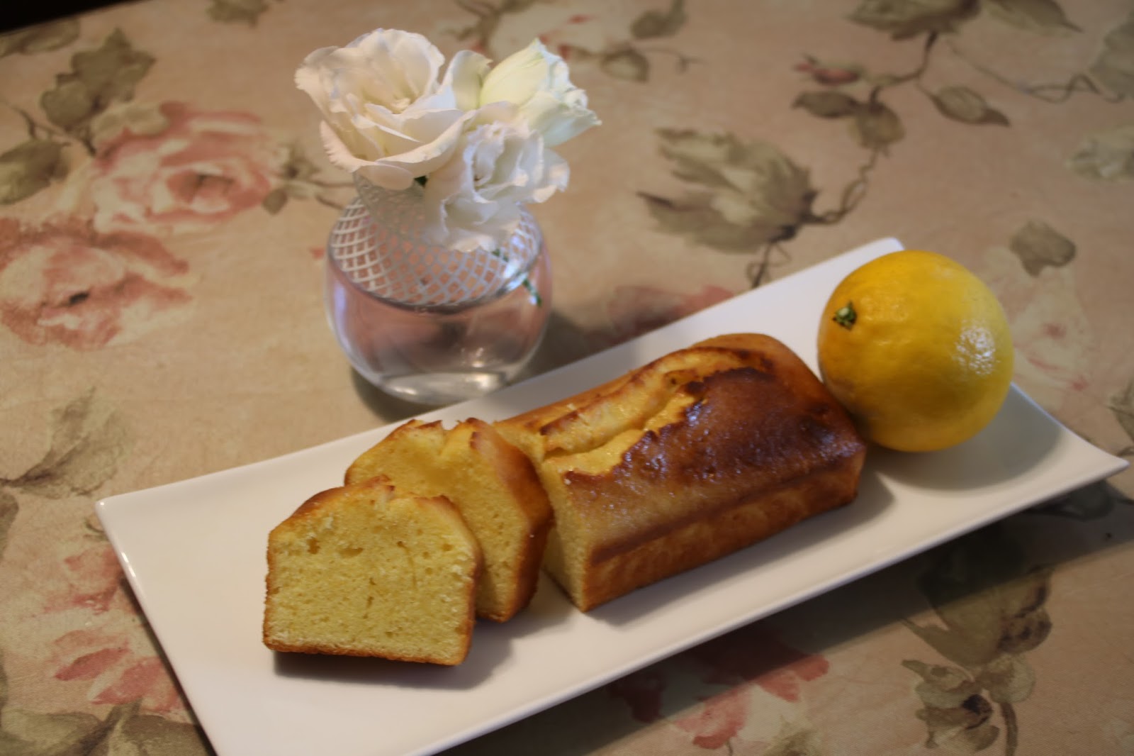 レモンメレンゲの冷蔵庫ケーキのレシピ