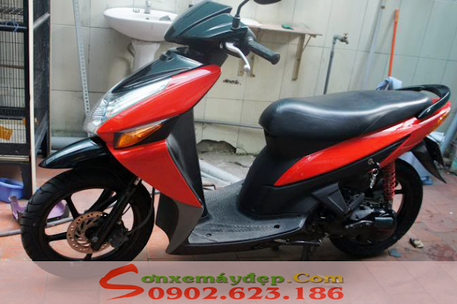 Sơn xe Honda Click màu đỏ đen - Sơn Xe Sài Gòn