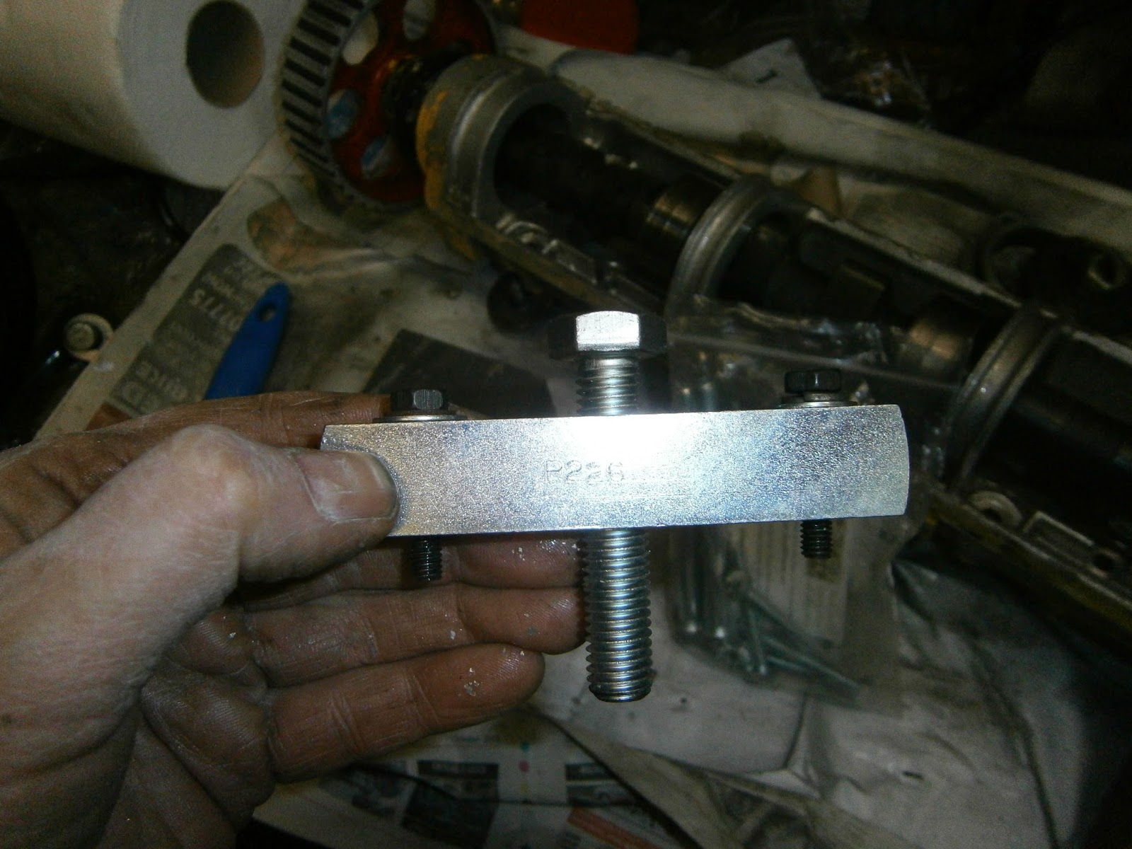 Lotus Excel Restoration Camshafts and camcarriers