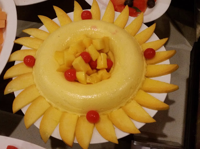 Mango Mousse | Foodaholix Mango Mousse