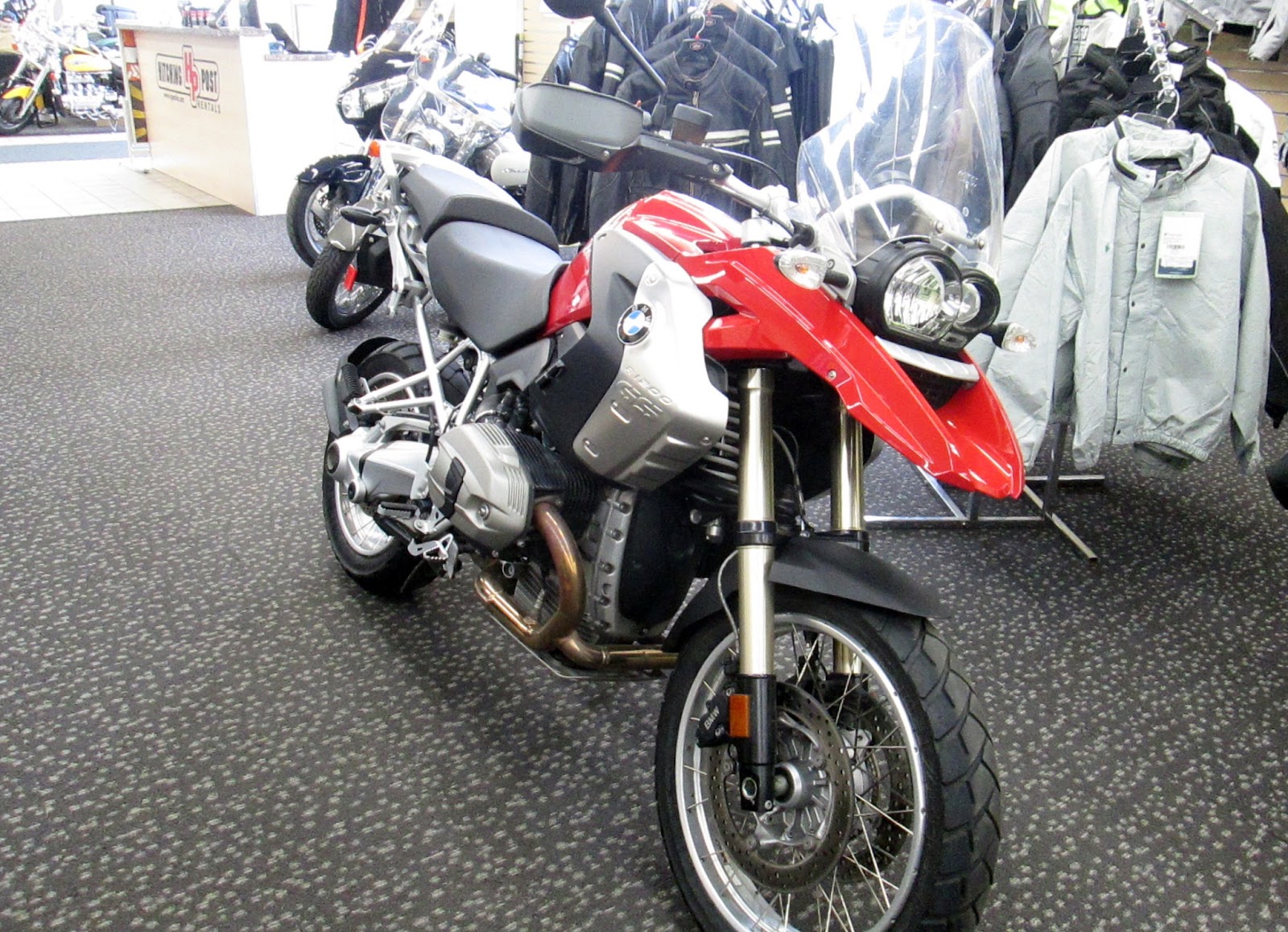 EagleRider Motorcycle Rental @ Minneapolis - St. Paul, Minnesota / 2014