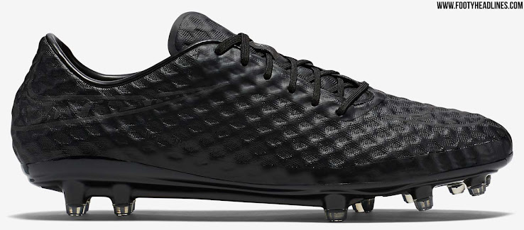 Orchard Repairman National census Reflective Blackout Nike Hypervenom Boots Released - Footy Headlines