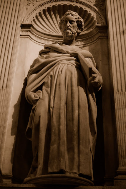 détail statues Michel Ange, autel Piccolomini