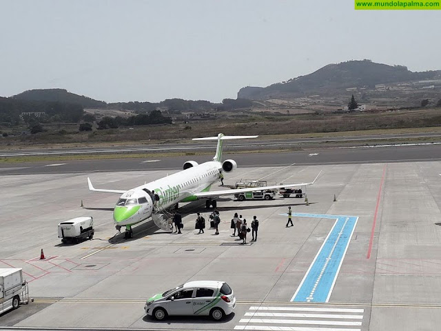 Canarias, Illes Balears, Ceuta y Melilla reclaman conjuntamente al Estado medidas para evitar el incremento de precios en los vuelos a la península