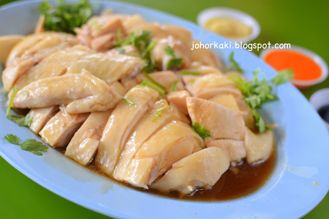 Ah-Tai-Hainanese-Chicken-Rice-Maxwell-Food-Centre-Singapore