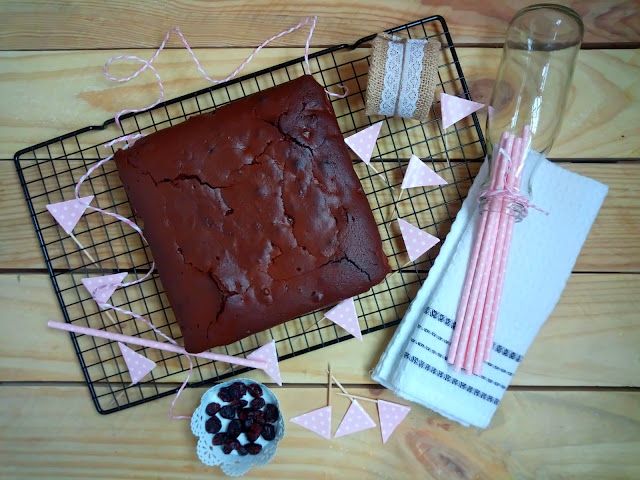 Brownie chocolate arándanos jalea nueces Cuca postre fácil rápido sencillo