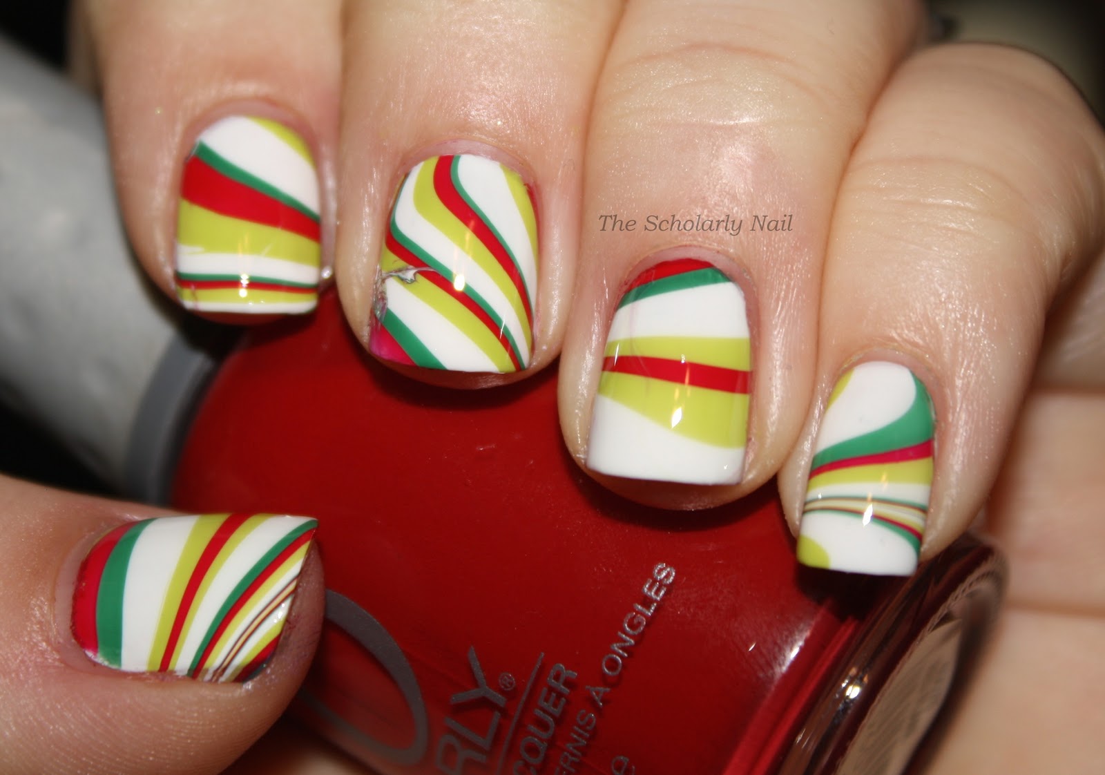 The Scholarly Nail: Holiday Water Marble