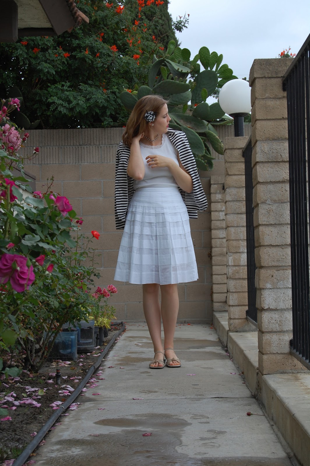 Style and Graphite Style The Girl in the White Dress