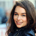 5 Reasons We Love Emilia Clarke - College Gloss