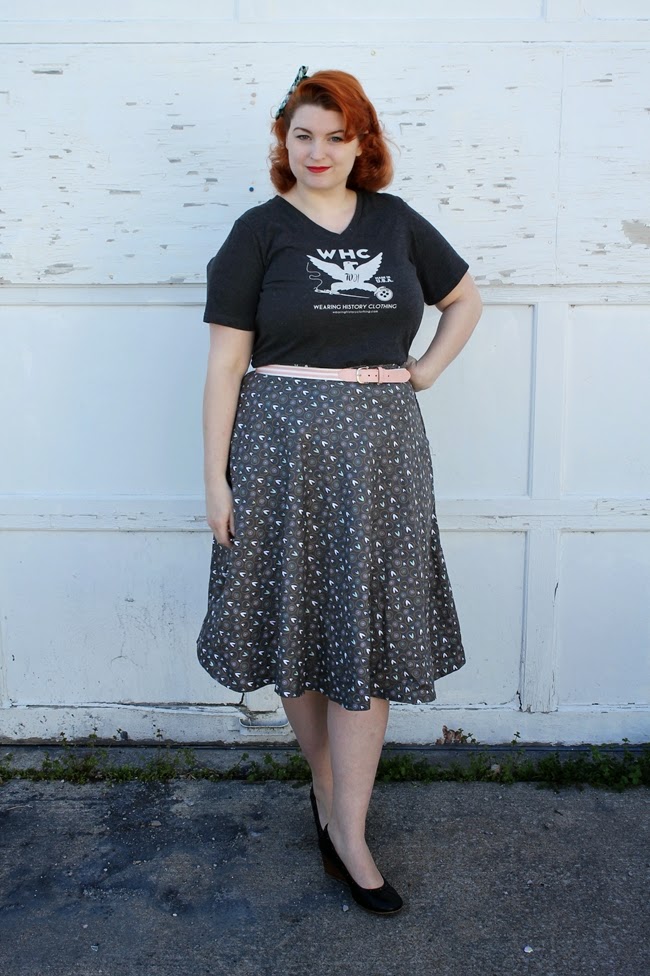 plus size vintage skirt and tee shirt from wearing history clothing