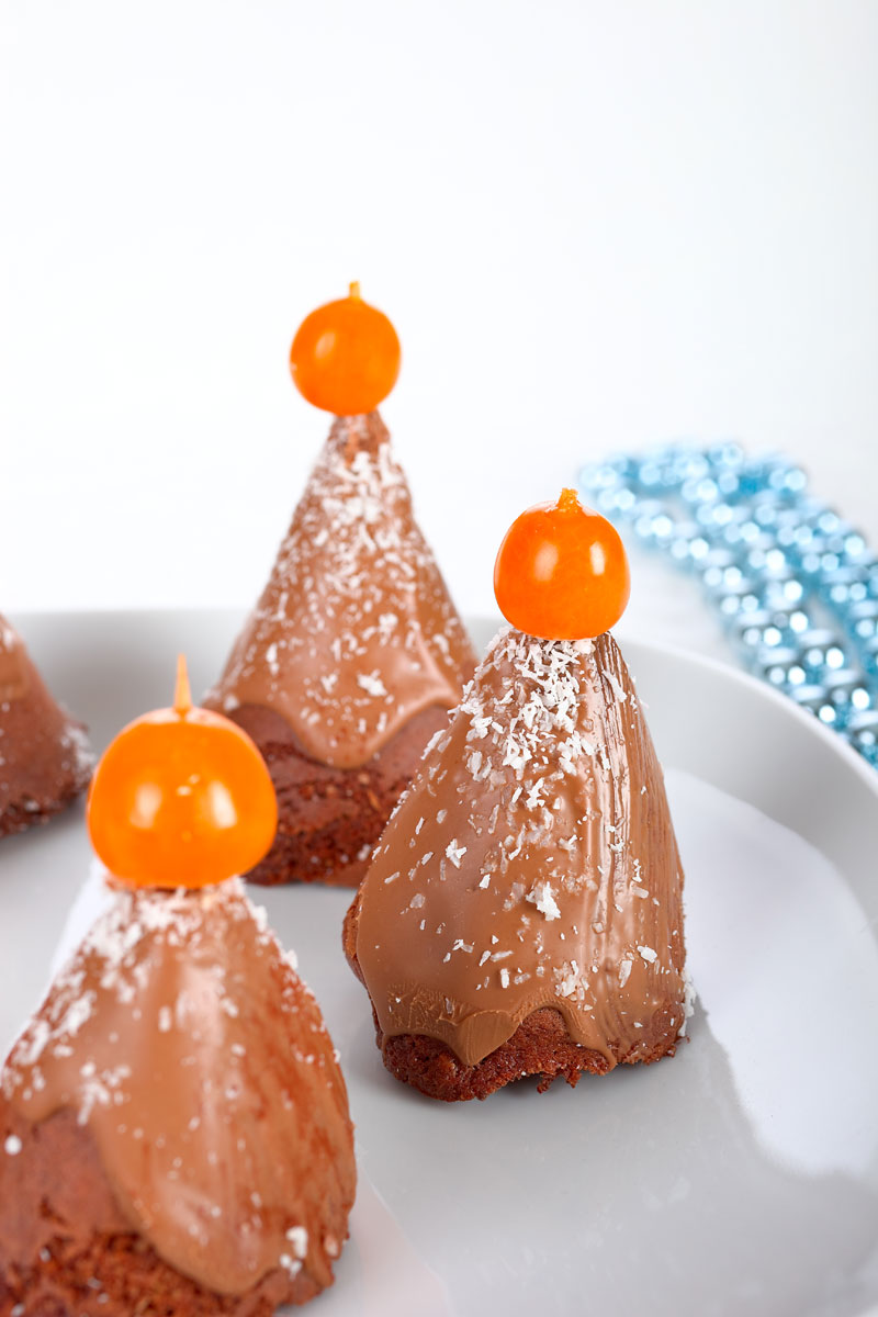 Mein dolcevita: Schokoladen- Tannenbäume mit Kokosflocken