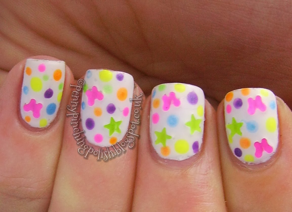 Behind the Lacquer: Crumpet's Nail Tarts 33day Challenge: Day 1 - Dots