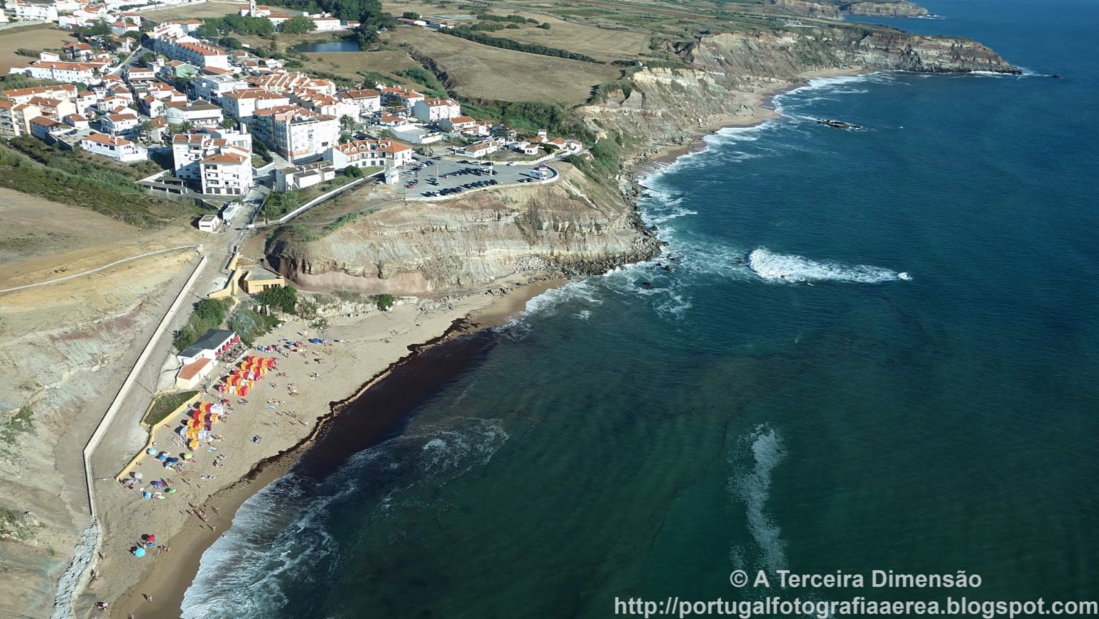 A Terceira Dimensão: Praia de São Bernardino