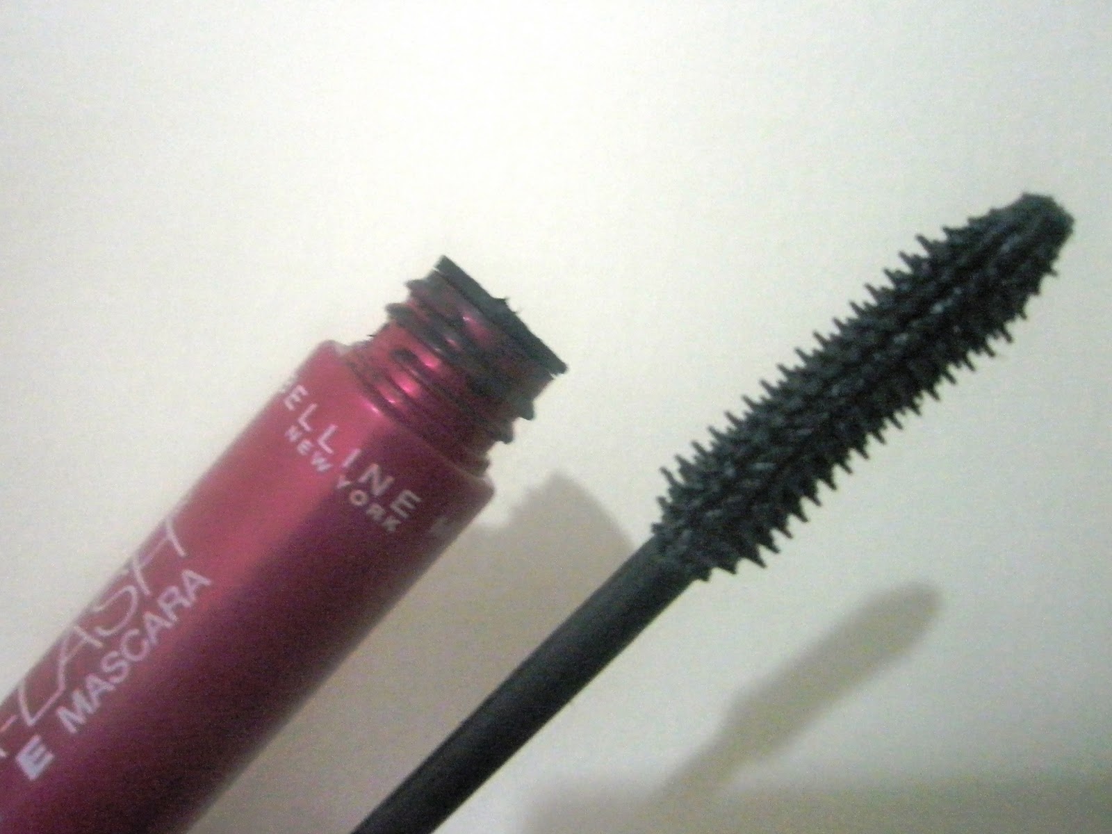 Tuguna Maybelline Define A Lash Volume Mascara