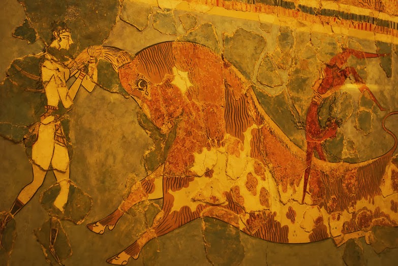 фреска кносского дворца бык