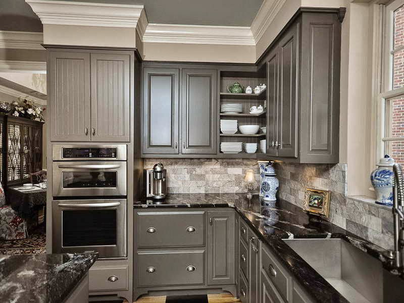 Color ideas for kitchen ceiling. painted in a pretty neutral can ...