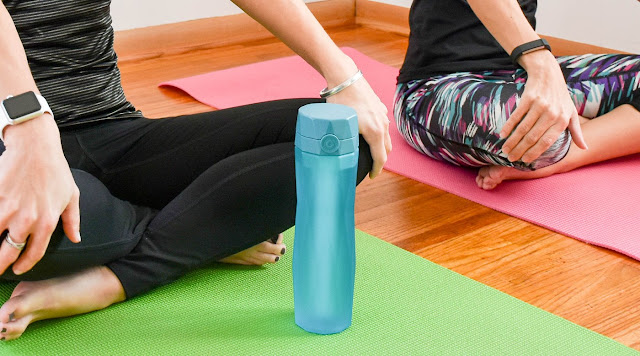 3 Cách uống nước trong Yoga không thể không biết 3 Cách uống nước trong Yoga không thể không biết