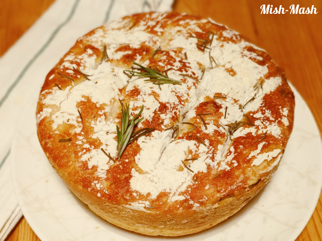 Лесен хляб без месене с розмарин MishMash