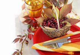 rowan-berries-basket-forks-wine-picture